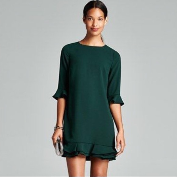 CeCe Dresses & Skirts - CeCe green Kate ruffle shift dress